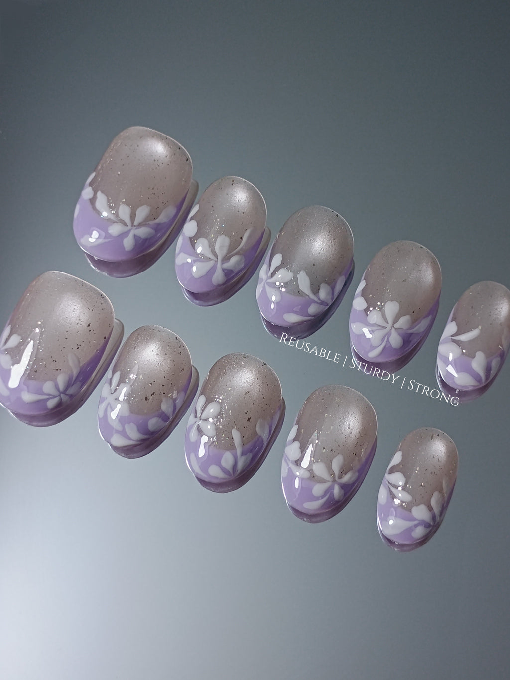 Short Violet Sparkle Daisy French Tips