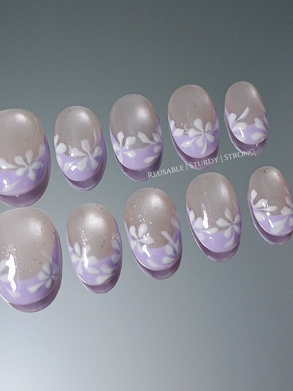 Short Violet Sparkle Daisy French Tips