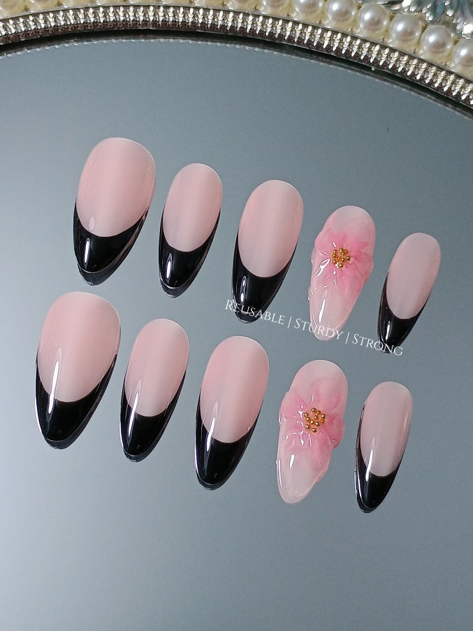 2 colours available) Aesthetic Floral French Tips | White Black French Nails
