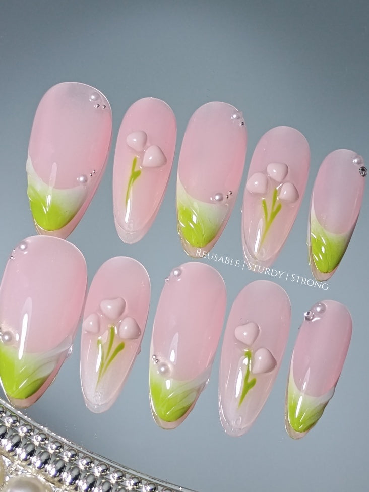 Heart Leaf and Swirl French