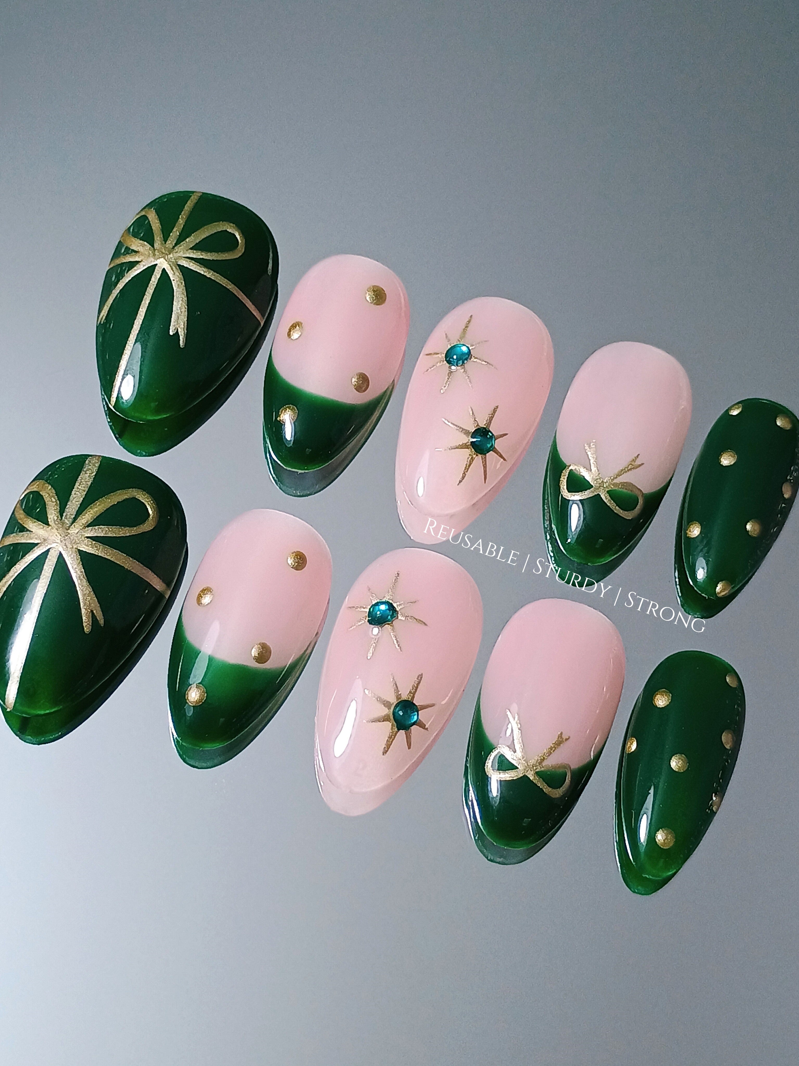 Classic Green Christmas Glossy