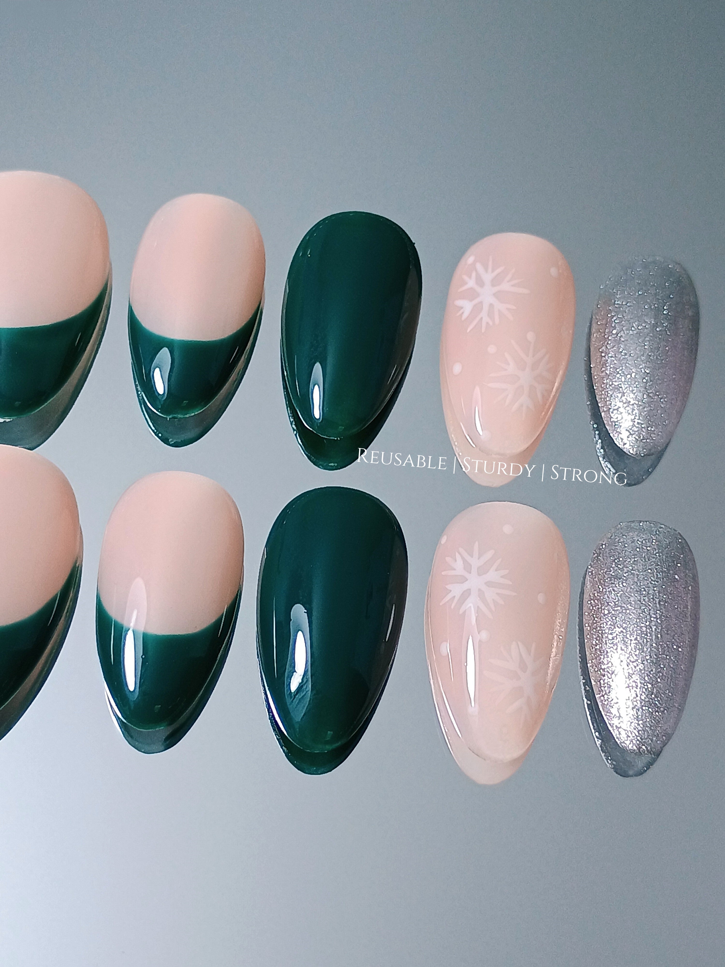 Emerald Holly Holiday
