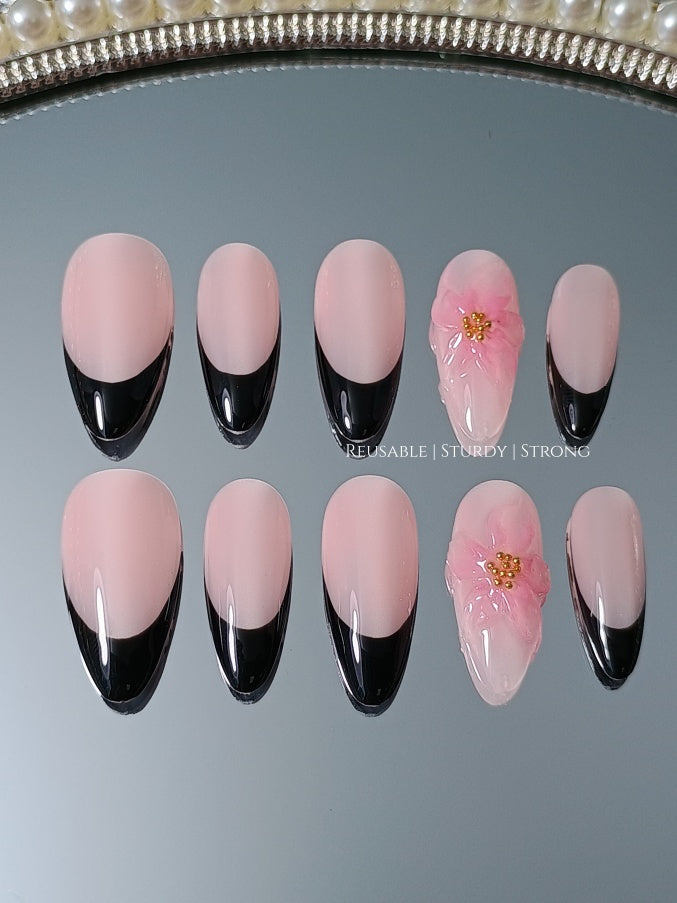2 colours available) Aesthetic Floral French Tips | White Black French Nails