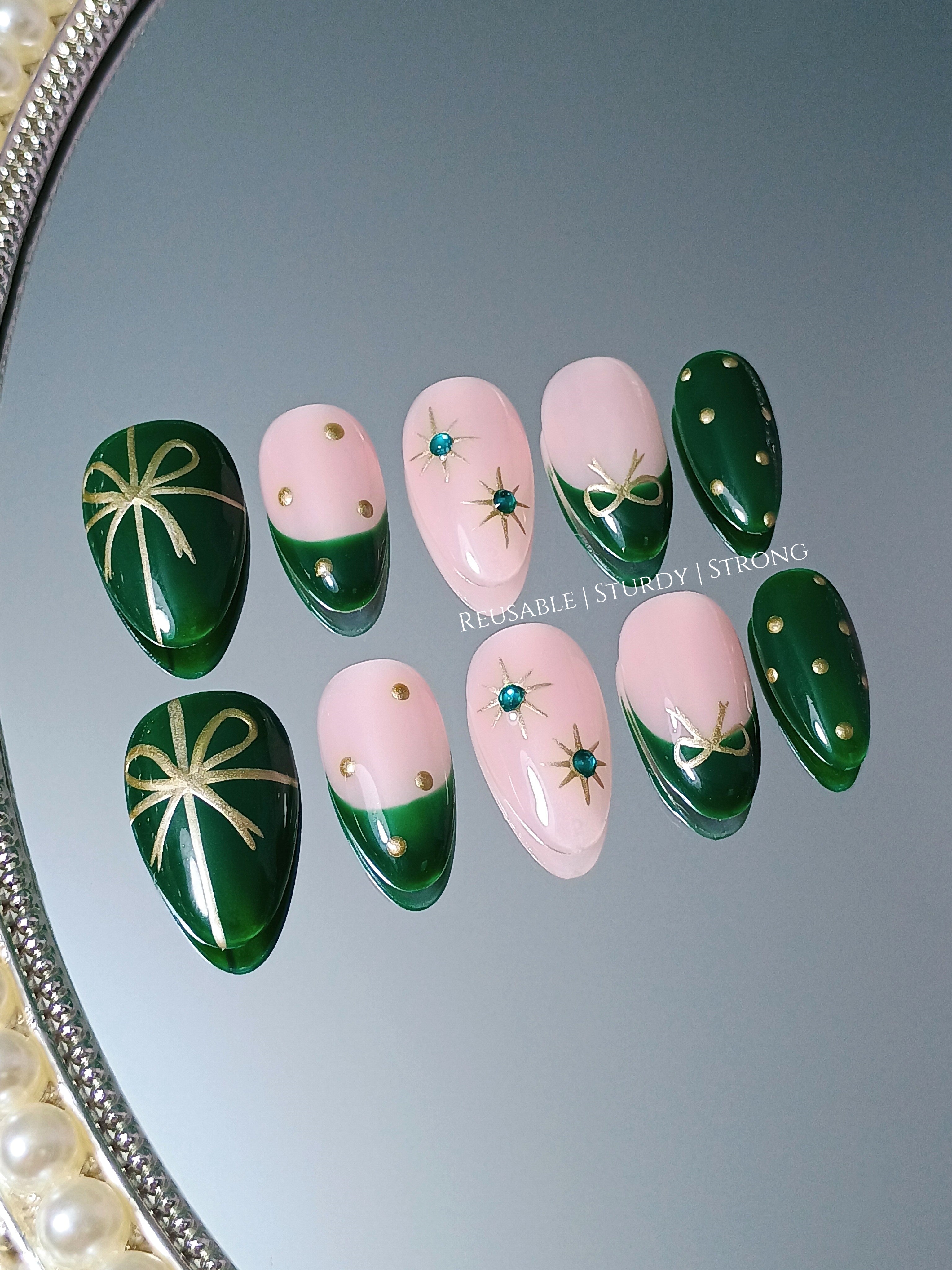 Classic Green Christmas Glossy