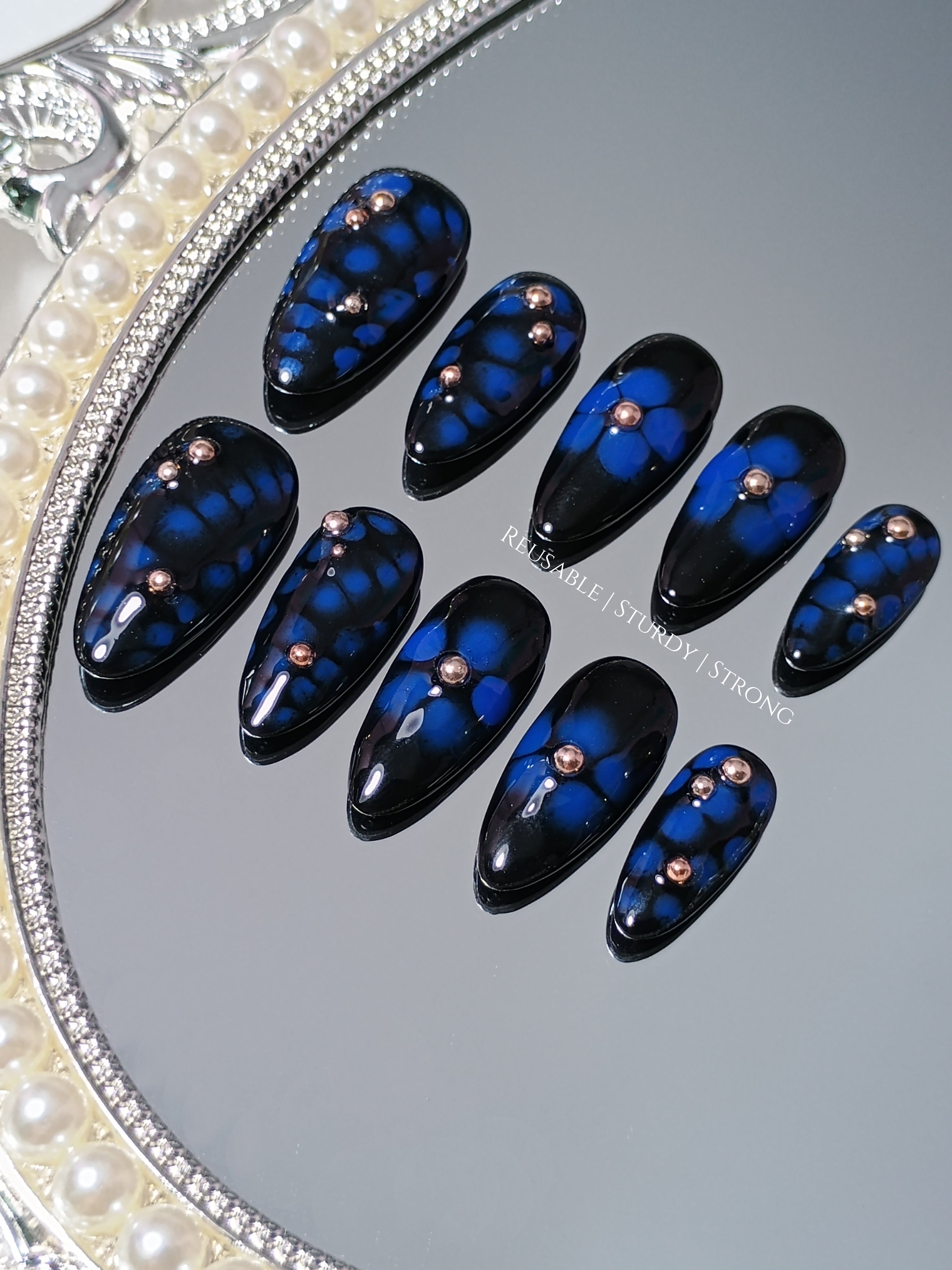 Vintage Desire Reusable Nails