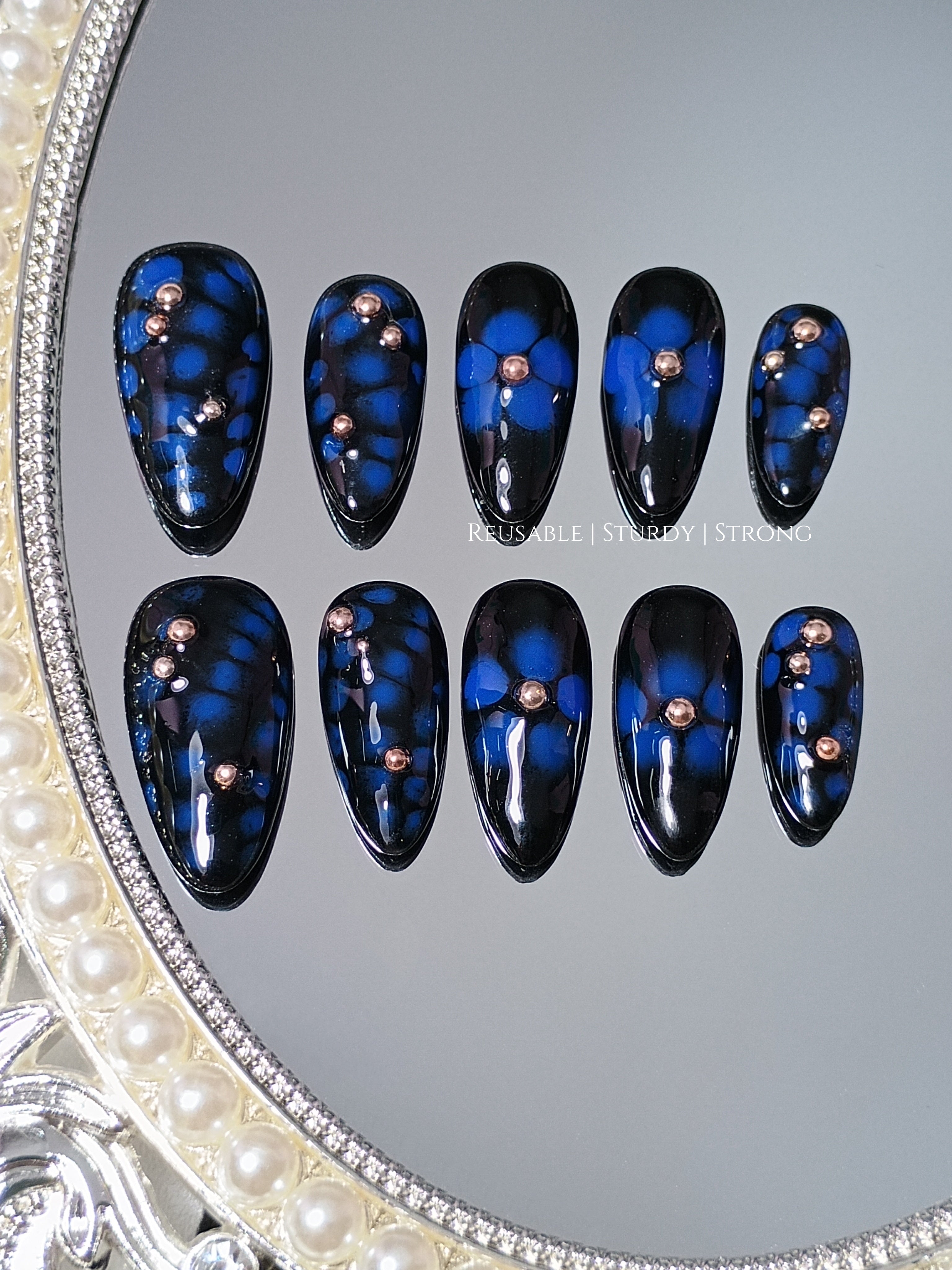 Vintage Desire Reusable Nails