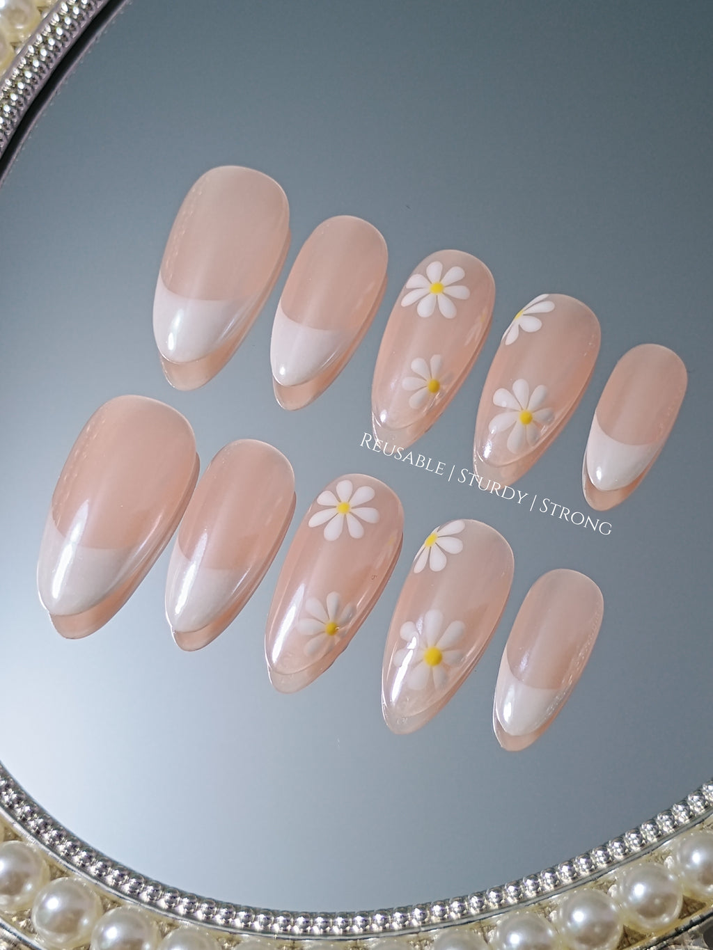 Dainty daisy donut glazed nail art