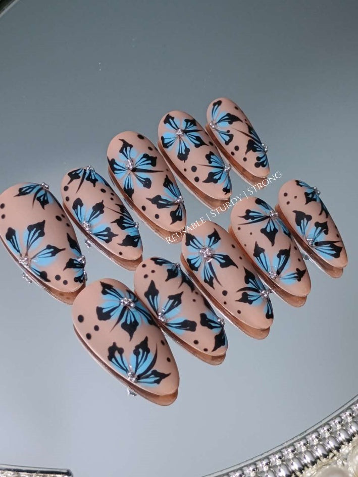 Matte Blue Floral Vintage Town | Acrylic Nails