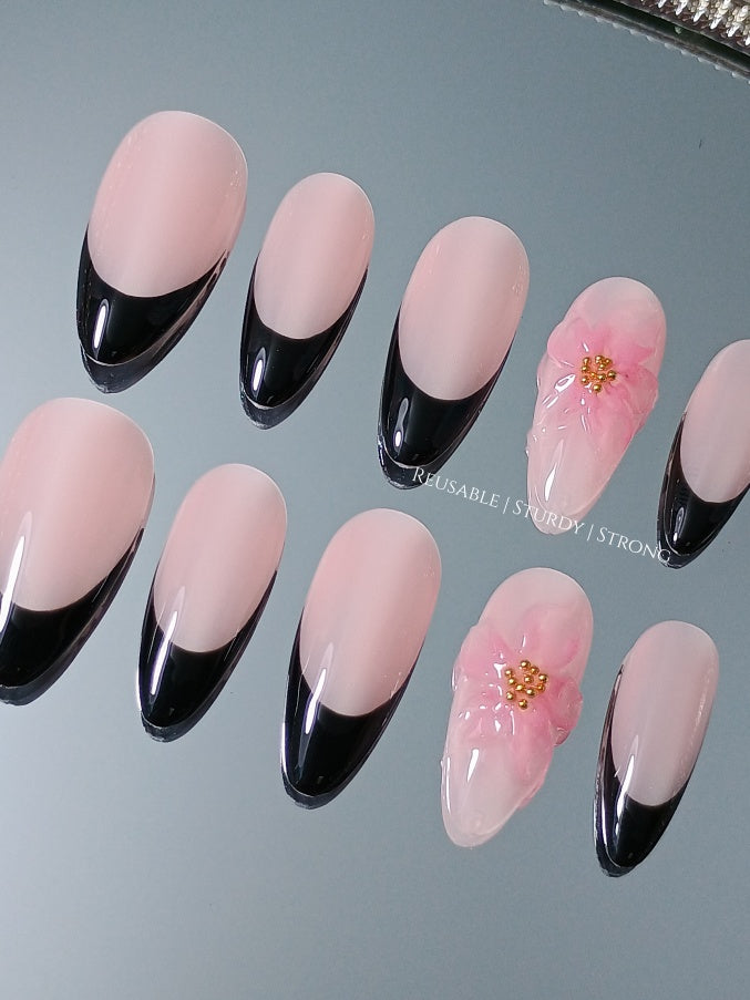 2 colours available) Aesthetic Floral French Tips | White Black French Nails