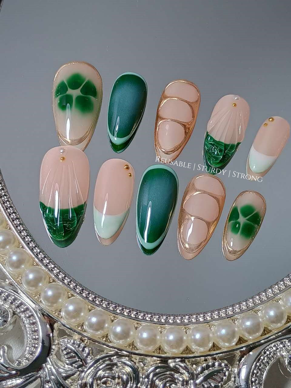 Classic Green Blooming Flower with Golden Chrome Nails